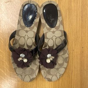 Coach Serenity Sandals with coach charms size 7- barely worn